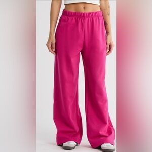 Good American Fuchsia Wide-Leg Pants